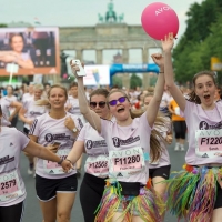 Zieleinlauf AVON Frauenlauf Berlin 2018 - 5 Kilometer (C) SCC EVENTS/Camera 4
