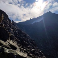 Vertainspitze NW-Grat 15: Kurz vor der Abseilstelle mit Blick zum Gipfel