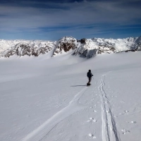 Skitour Schuchtkogel 37: Abfahrt über den Gletscher und später über die Notabfahrt zurück ins Tal.