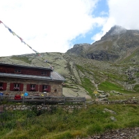 Bergtour-Hoher-Riffler-33: Danach geht es im Laufschritt zur Hütte und von dort weiter zurück nach Pettneu.