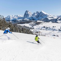 Seiser Alm (Alpe di Siusi) Skifahren (C) Seiser Alm Marketing_IDM Südtirol Harald Wisthaler