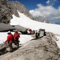 Die Seetahlerhütte bzw. Dachsteinwarte im Dachsteingebirge