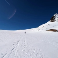 Skitour Schuchtkogel 12: Der Aufstieg am Gletscher ist fast durchgehend flach.