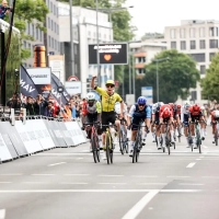 Matthew Brennan triumphiert bei Rund um Köln 2025