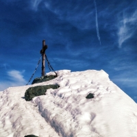 Großglockner einesames Gipfelkreuz - ein seltenes Glück
