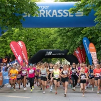 Start zum Salzburger Frauenlauf 2024