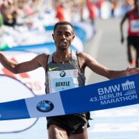 Kenenisa Bekele, Sieger des Berlin-Marathon 2016. Foto: SCC Events / Norbert Wilhelmi