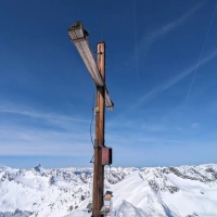 Skitour Hoher Seeblaskogel 21: Gipfelkreuz
