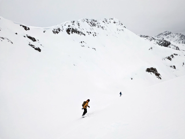Skitour Hohe Köpfe 21: Abfahrt mit Vertinesbleiskopf in Sicht.